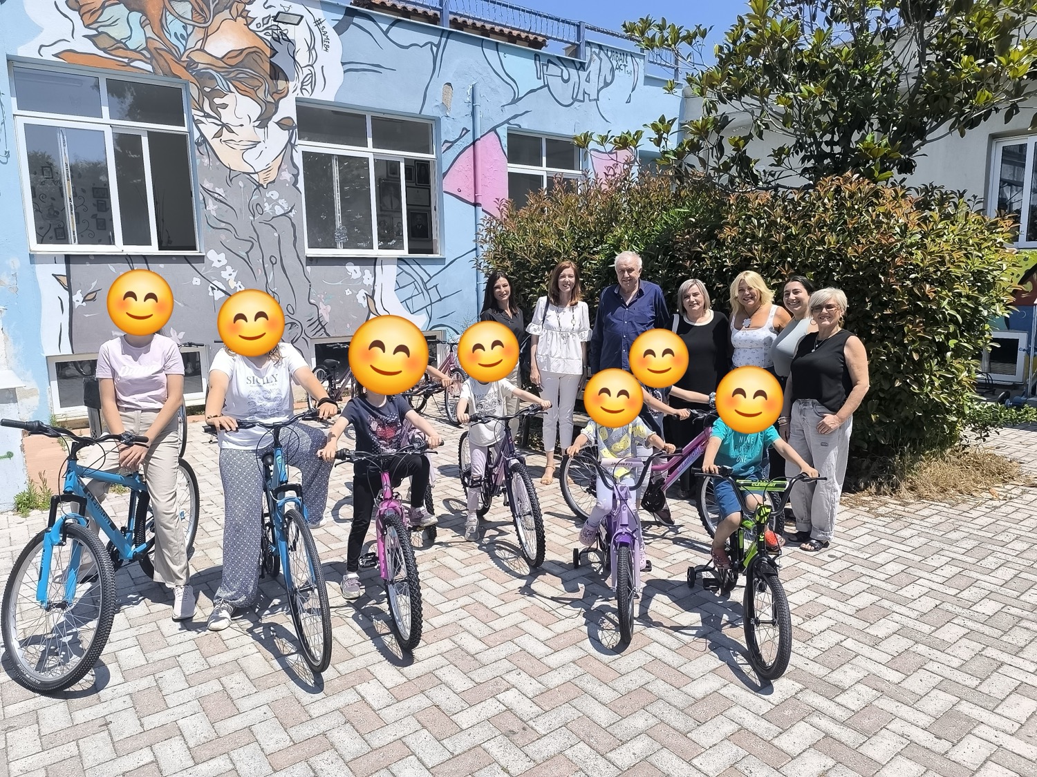 Δώρισε ποδήλατα στα παιδιά του Ορφανοτροφείου Βόλου η Περιφέρεια Θεσσαλίας (φωτο)