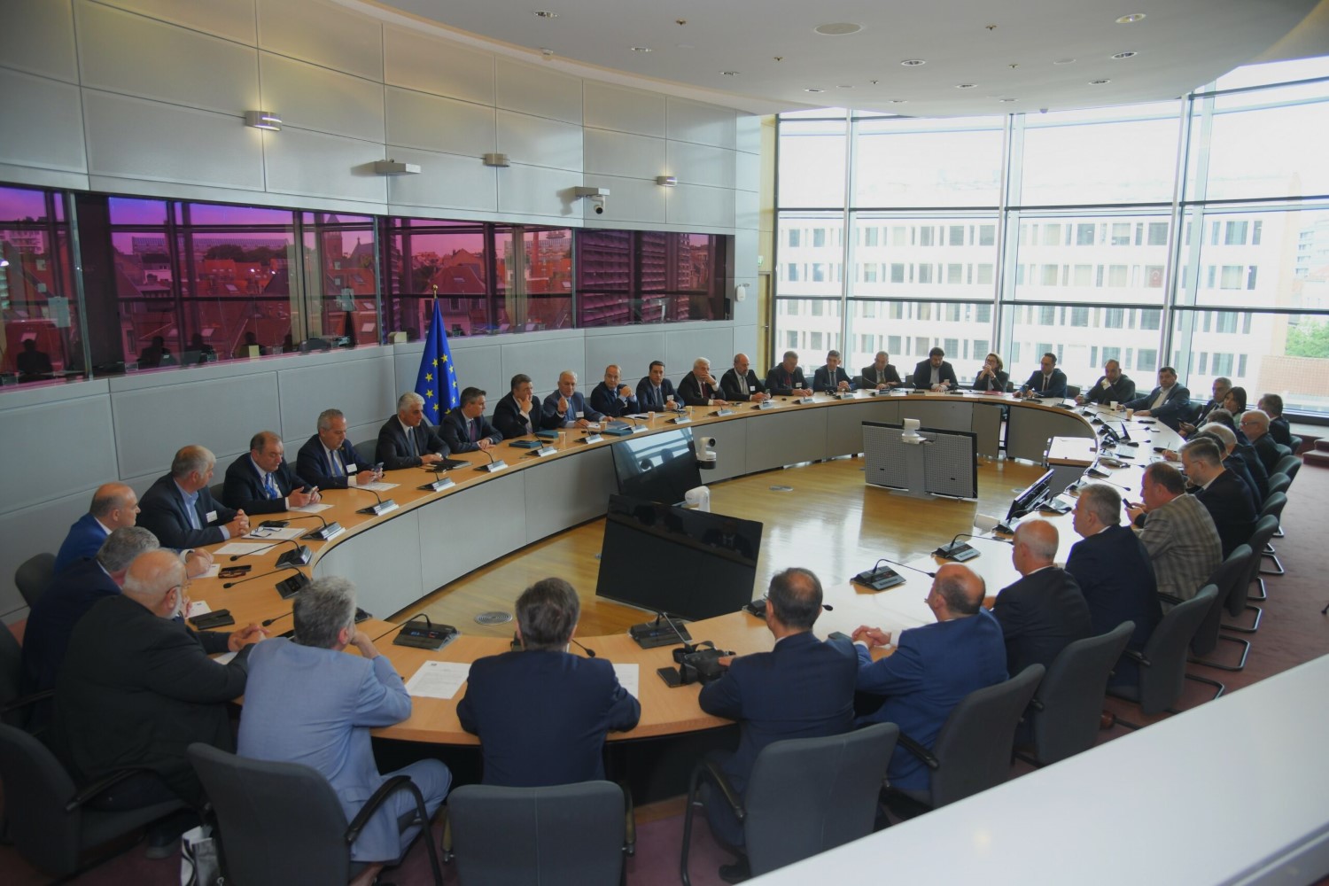 Στις Βρυξέλλες με σημαντικές αυτοδιοικητικές επαφές και συναντήσεις ο πρόεδρος της ΠΕΔ Θεσσαλίας Νίκος Σακκάς