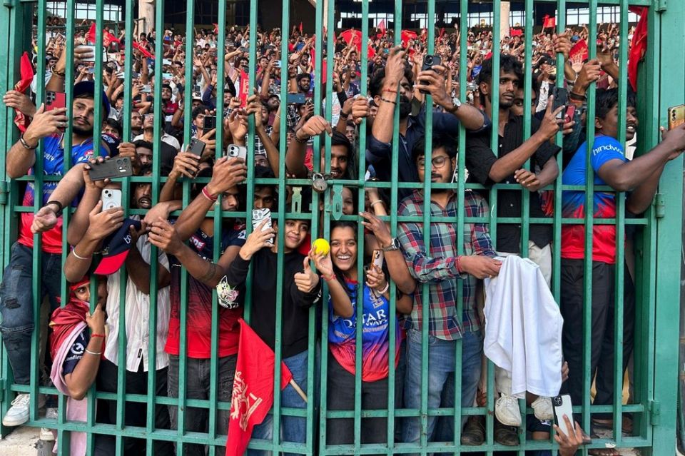 Ινδία: Επτά νεκροί σε εορτασμούς ύστερα από αγώνα κρίκετ