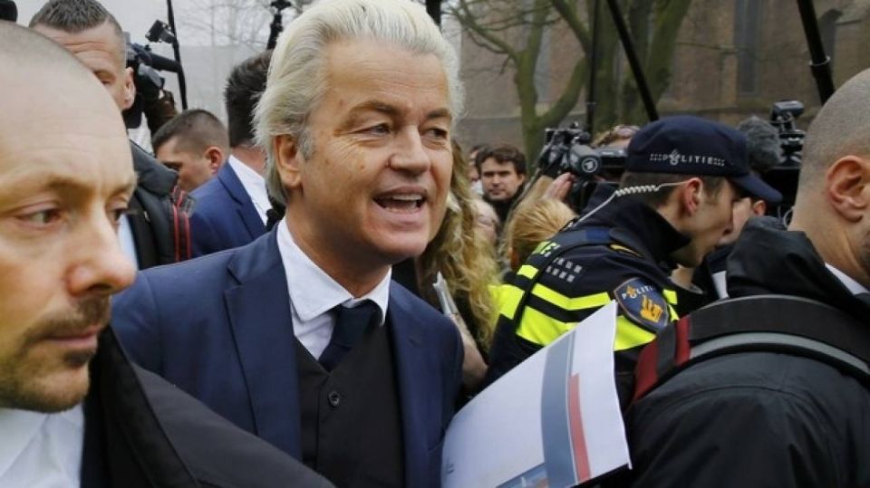 Σε κατάρρευση η ολλανδική κυβέρνηση – Μετά τον Βίλντερς παραιτείται και ο πρωθυπουργός