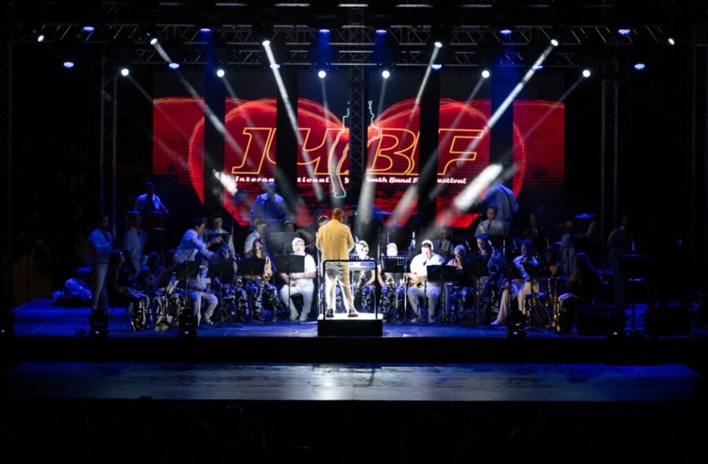 Η Δημοτική Φιλαρμονική Λαμίας κατέκτησε και πάλι τις καρδιές στο 26ο Διεθνές Φεστιβάλ Νεανικών Ορχηστρών στη Σίνδο