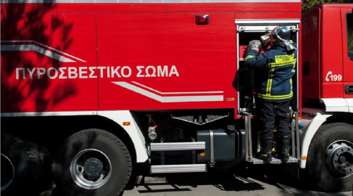 Καίγεται στάβλος στην Πέλλα