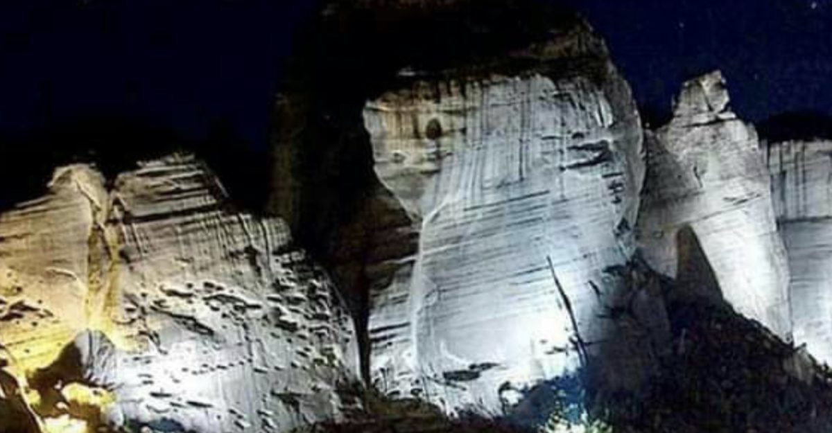 Τρεις αναρριχητές εγκλωβίστηκαν στον βράχο «Πυξάρι» – ONLARISSA.GR Νέα Ειδήσεις Λάρισα