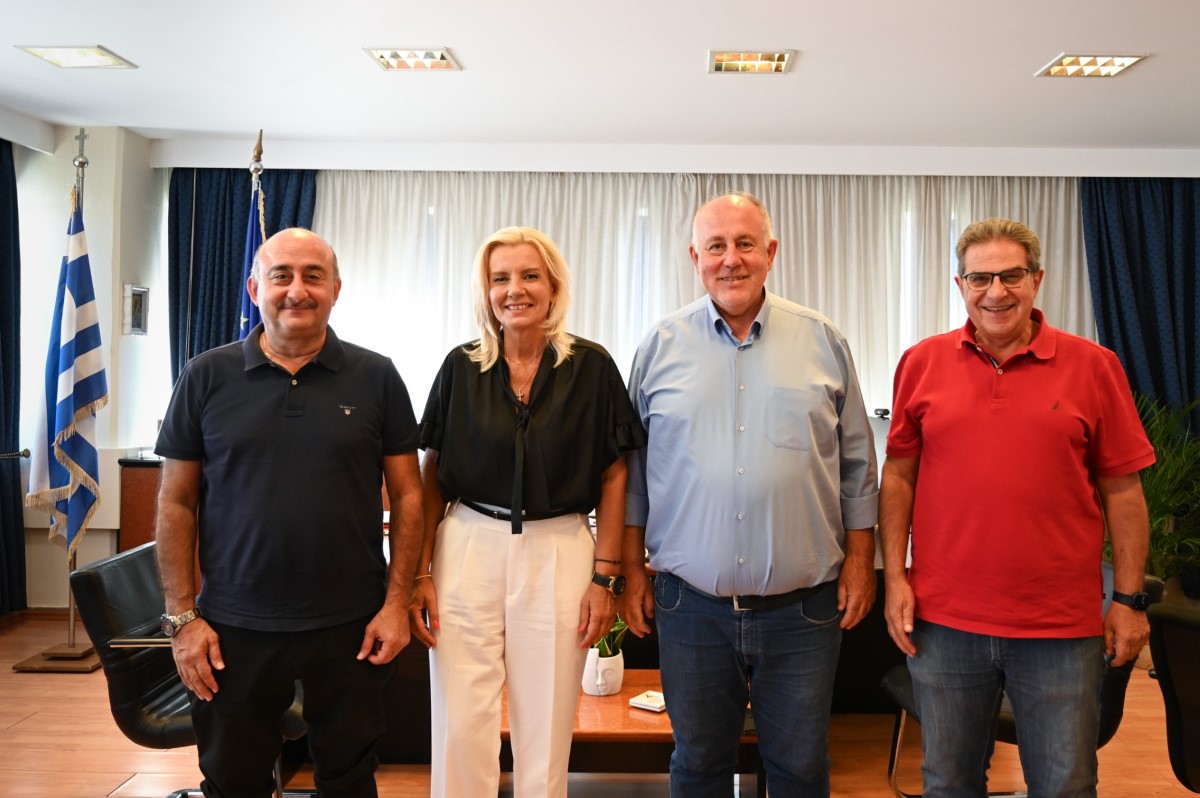 «Κοινός στόχος ΑΔΘΣΤΕ και ΠΕΔ η ανάπτυξη των τοπικών κοινωνικών προς όφελος των πολιτών» – ONLARISSA.GR Νέα Ειδήσεις Λάρισα