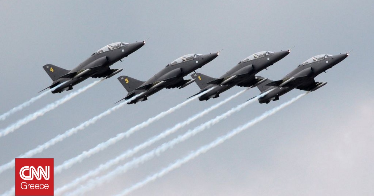 Η Φινλανδία αφαιρεί τις σβάστικες από τη σημαία της πολεμικής αεροπορίας λόγω… αμηχανίας