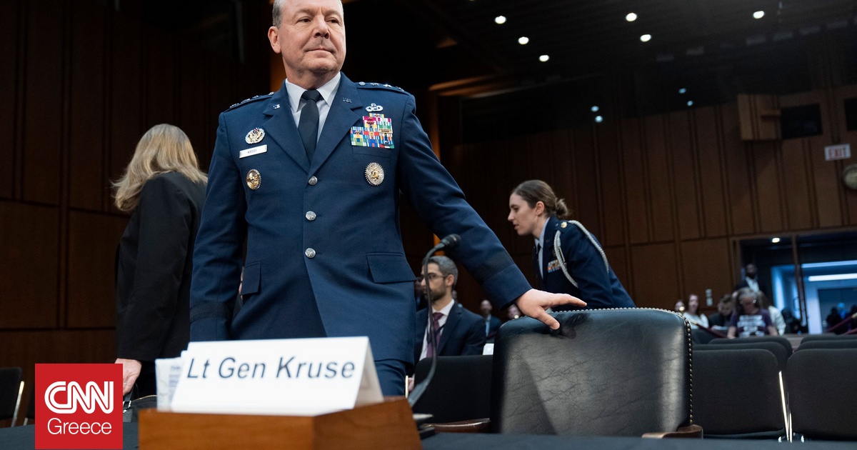 ΗΠΑ: Απολύθηκε ο επικεφαλής της Υπηρεσίας Πληροφοριών μετά από αξιολόγηση της επίθεσης στο Ιράν