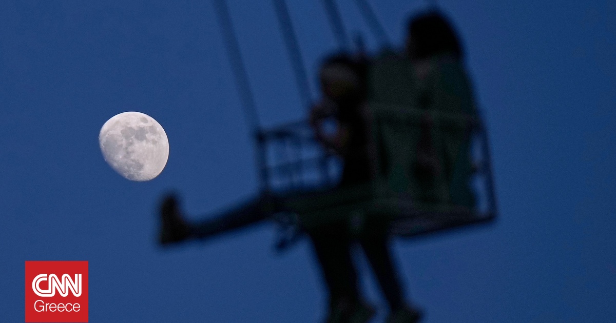 Πανικός σε λούνα παρκ στην Ινδία: Περιστρεφόμενος δίσκος έπεσε από 15 μέτρα – 4 τραυματίες