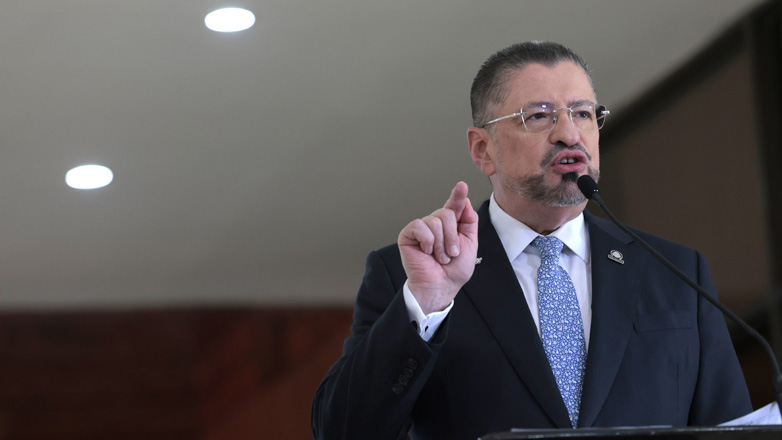 Κόστα Ρίκα: Ο πρόεδρος Τσάβες, αντιμέτωπος με την απειλή να απολέσει την ασυλία του, καταγγέλλει «δικαστικό πραξικόπημα»