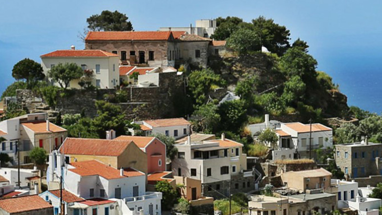 Τη λύση του εμφιαλωμένου νερού προτείνουν οι επιστήμονες για τη γαστρεντερίτιδα στην Κέα