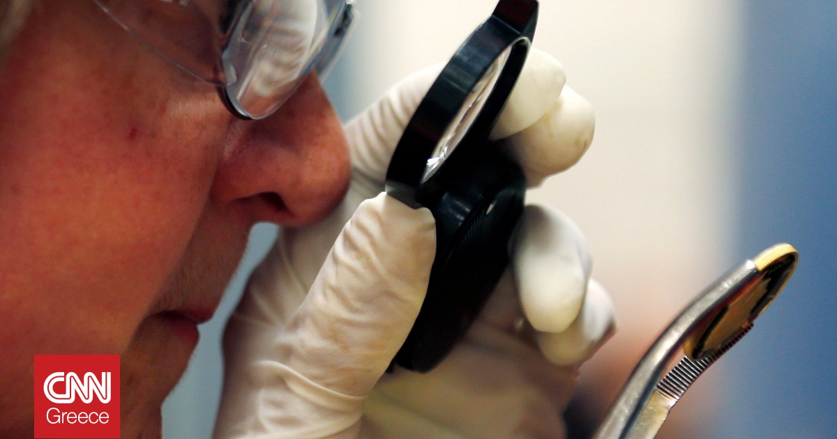 Σπάνιο χρυσό νόμισμα που απεικονίζει Ελληνίδα βασίλισσα ανακαλύφθηκε σε ανασκαφή στην Ιερουσαλήμ