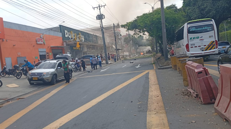 Κολομβία: Τουλάχιστον 5 νεκροί και 36 τραυματίες σε βομβιστική επίθεση μπροστά σε αεροπορική βάση