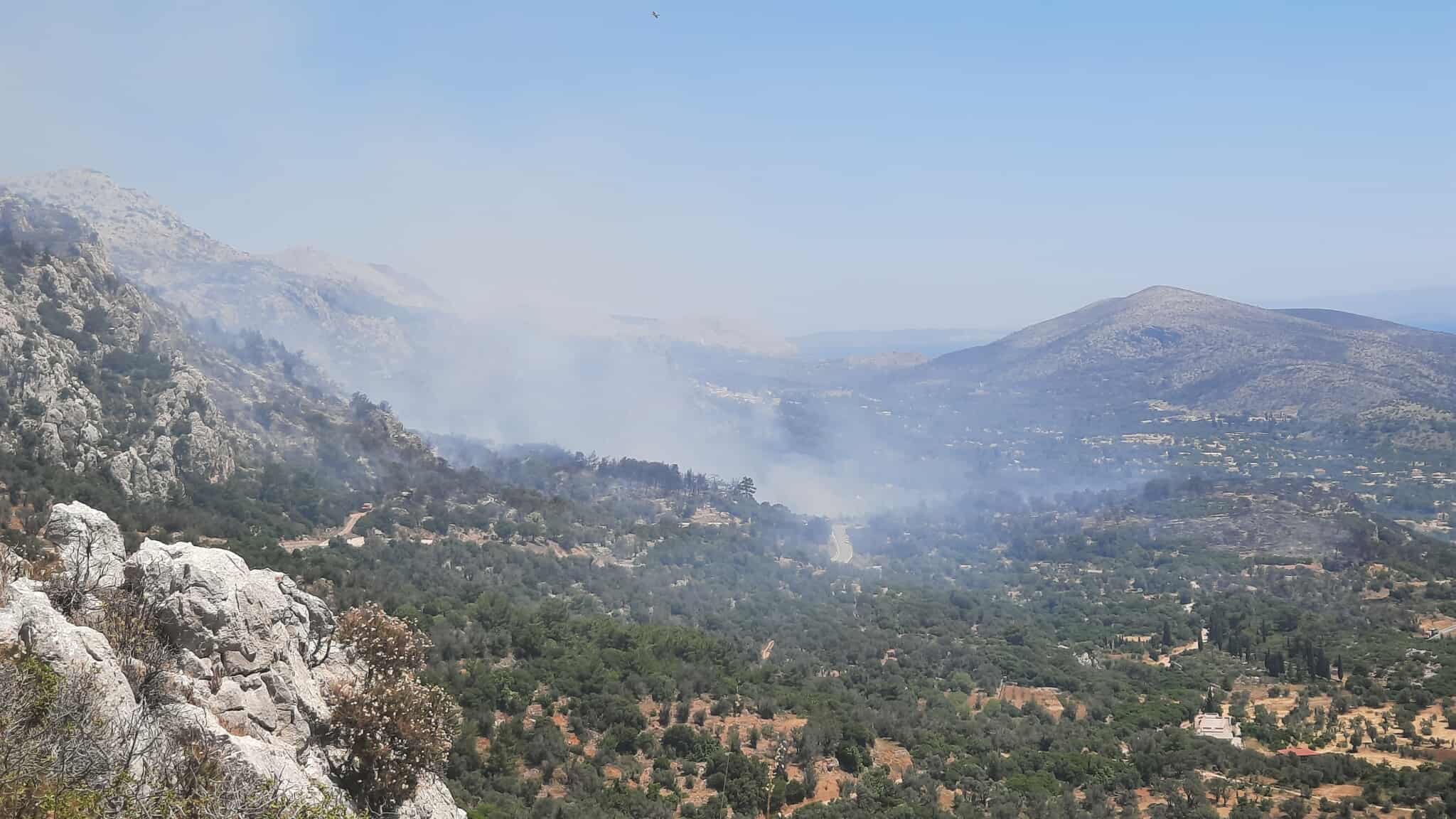 Φωτιά τώρα στη Χίο – “112” για προληπτική εκκένωση Καμπιών και Λεπτοπόδων