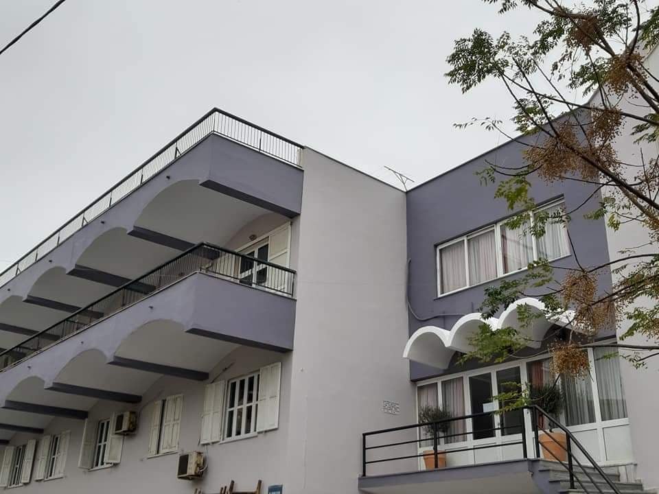 Λέσβος: Μ. Τετώνης – “Η διάρκεια ζωής του Μιχαλέλειου Γηροκομείου είναι 2-3 μήνες”