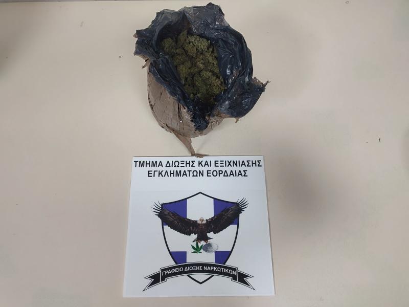 Πτολεμαΐδα: Συνελήφθη 57 χρόνος για διακίνηση ναρκωτικών και για καλλιέργεια δενδρυλλίων κάνναβης