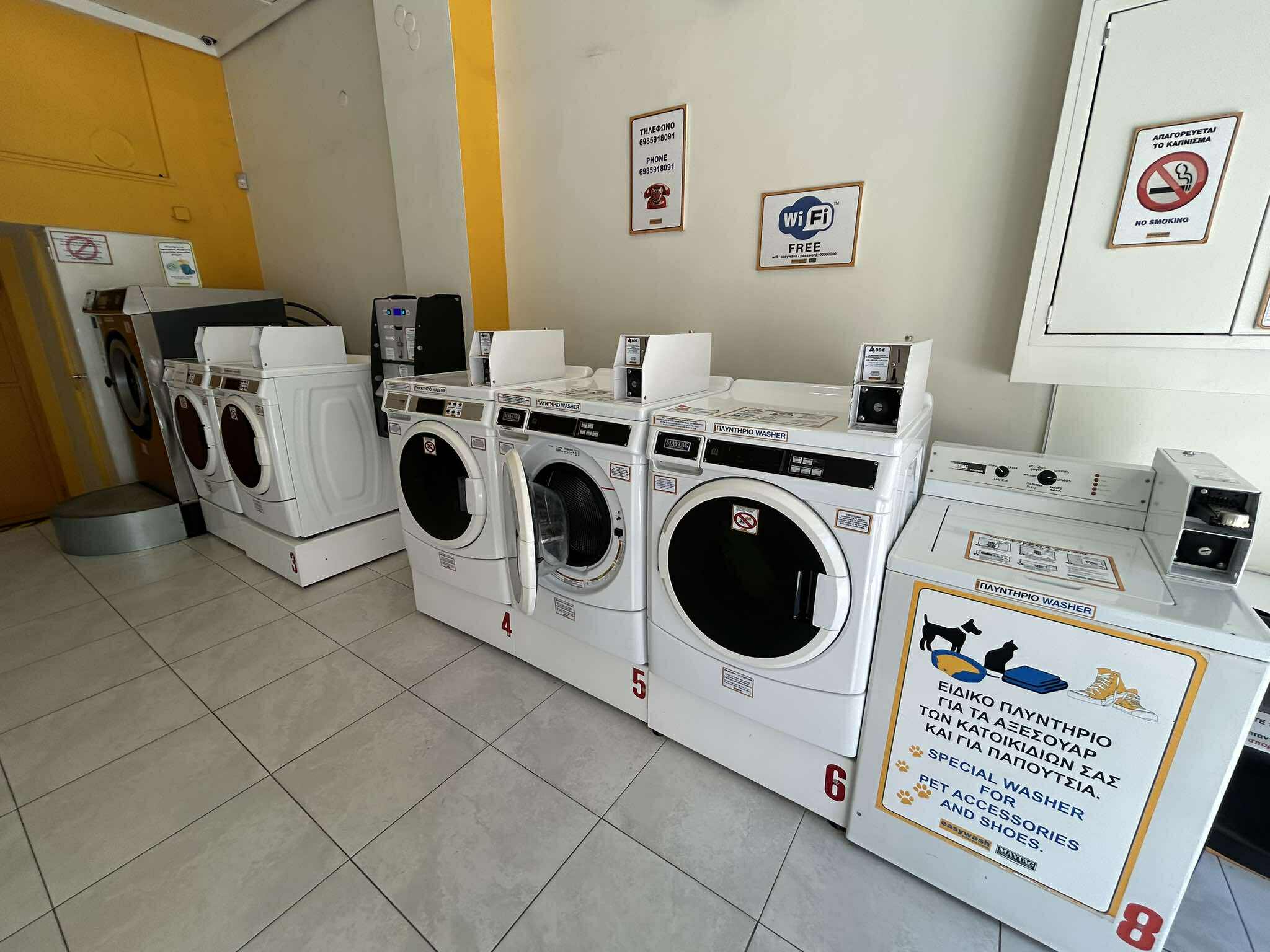 Ροτόντα: Η γειτονιά των φοιτητών και τα καταστήματα της (PHOTO)