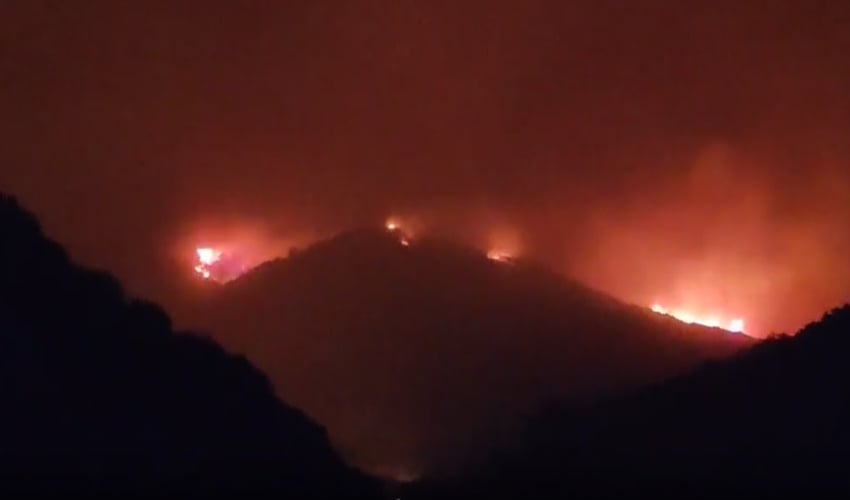 Φωτιά στην Πρέβεζα: Εκκενώθηκε η δομή φιλοξενίας αιτούντων άσυλο στη Φιλιππιάδα