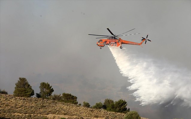 Δύο πυρκαγιές στα Καλύβια Ηλείας