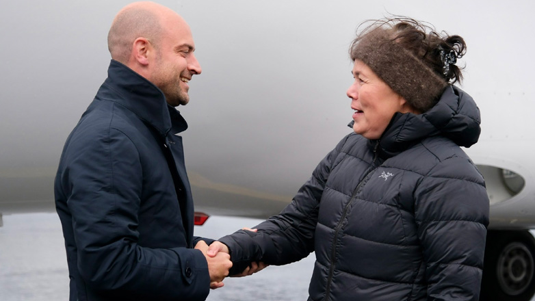 Στη Γροιλανδία ο ΥΠΕΞ της Γαλλίας