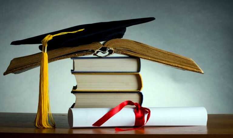 Δωρεάν υποτροφίες σπουδών από το ΙΕΚ ΑΛΦΑ σε δημότες και εργαζόμενο του Δήμου Καβάλας