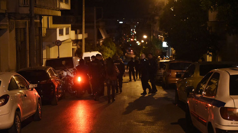 Πυροβολισμοί στο Παγκράτι: Στο νοσοκομείο άνδρας με τραύμα στην κοιλιά