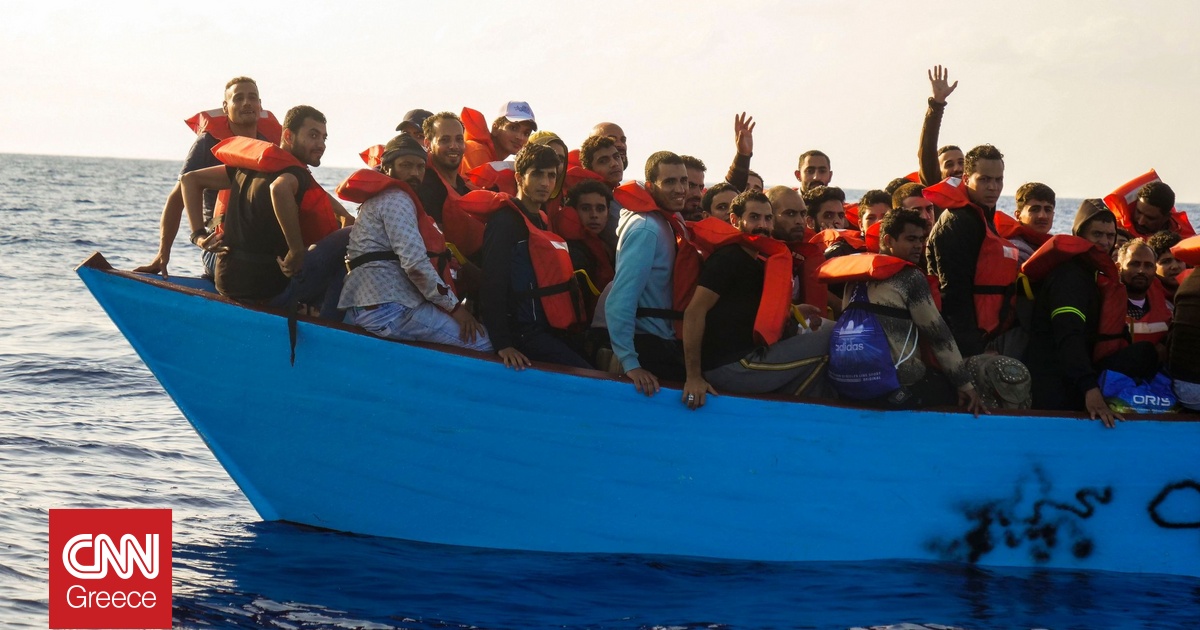 Περισσότερα από 1.000 μικρά σκάφη με μετανάστες έφθασαν στο Ηνωμένο Βασίλειο