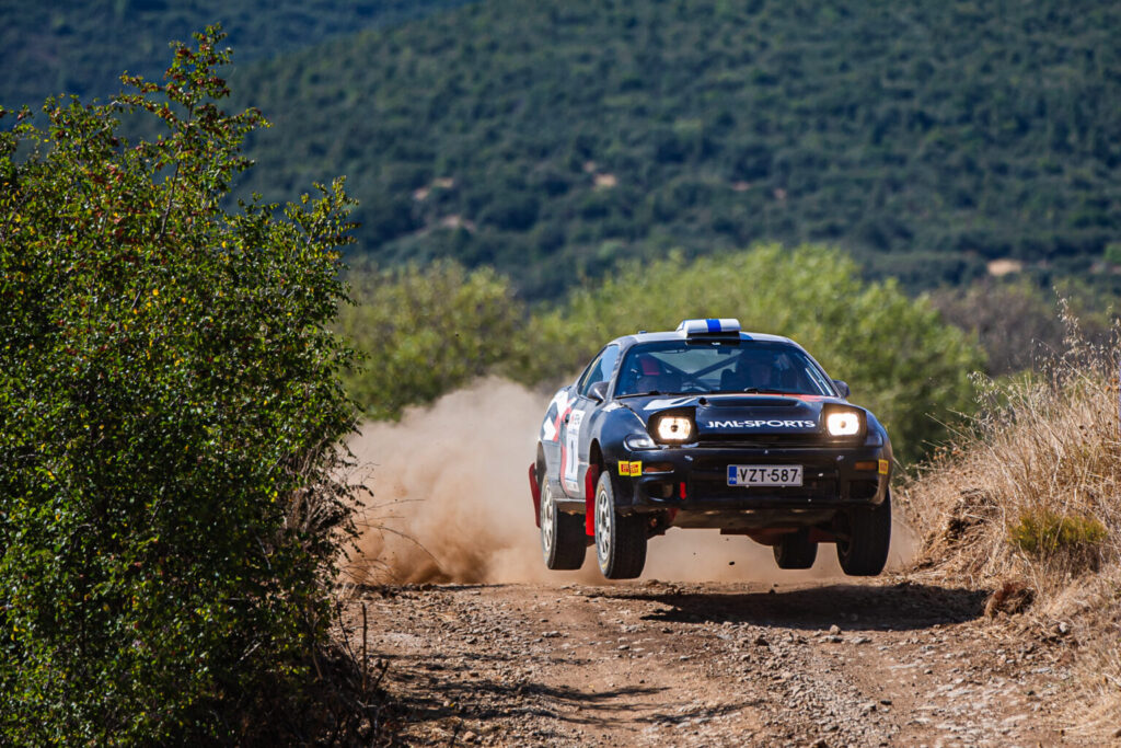 PEMA Ιστορικό Ράλλυ Ακρόπολις – Sporting – Νικητές οι Jari-Matti Latvala – Jani Hussi!