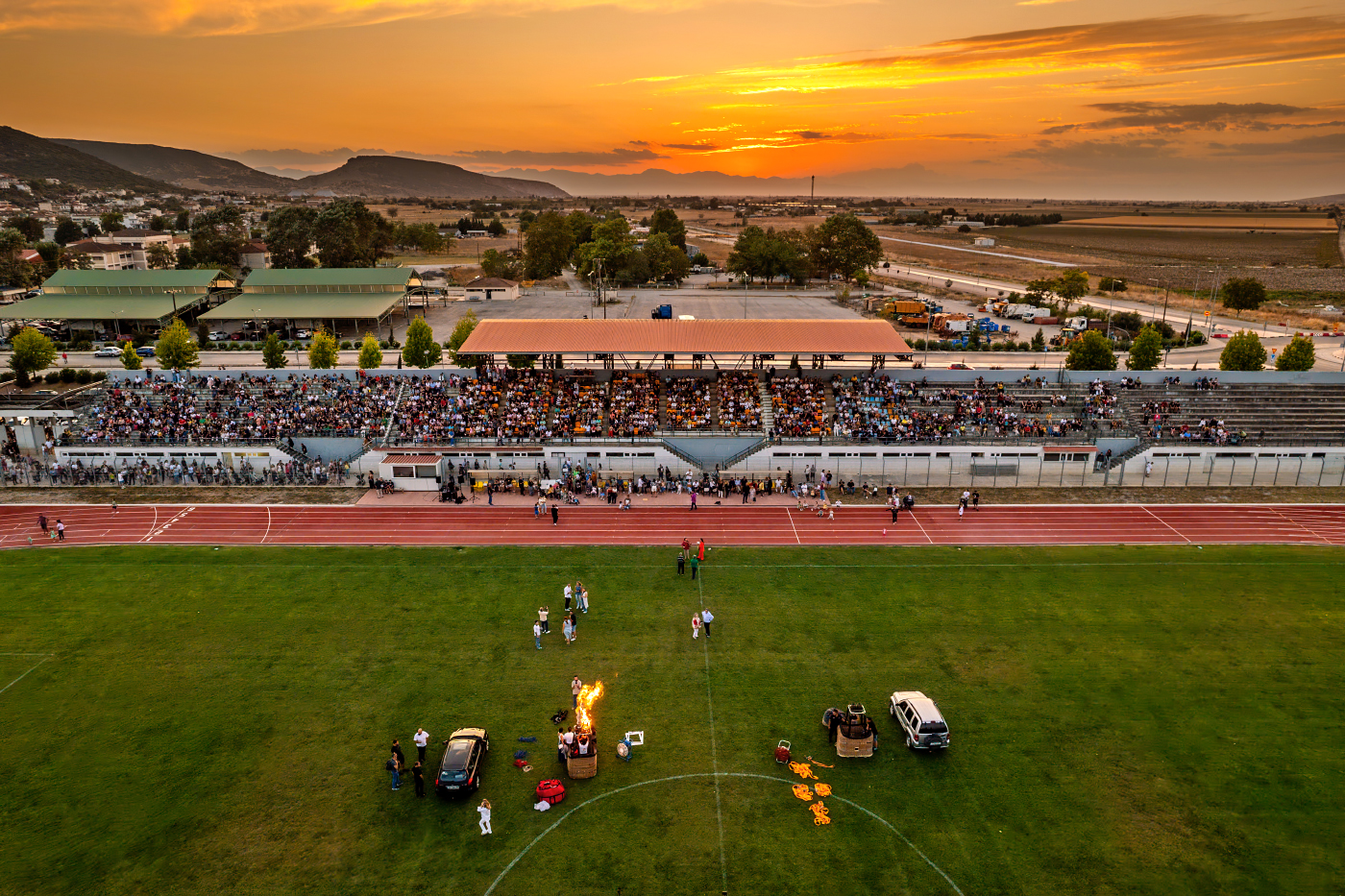 Η Περιφέρεια Θεσσαλίας ευχαριστεί θερμά το κοινό που βρέθηκε στα Φάρσαλα για τα αερόστατα (φωτο)