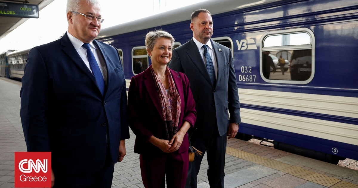 Εκατό νέες κυρώσεις στη Ρωσία από το Ην. Βασίλειο – Πλήγμα στα έσοδα και τις στρατιωτικές προμήθειες