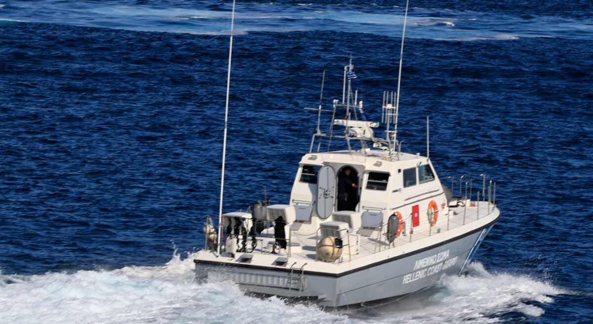 Σάμος: Συνελήφθησαν δύο Τούρκοι δουλέμποροι ύστερα από καταδίωξη