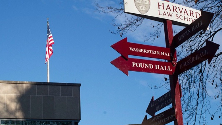 ΗΠΑ: Δικαστήριο ακύρωσε το «πάγωμα» των χρηματοδοτήσεων του Χάρβαρντ από την κυβέρνηση Τραμπ