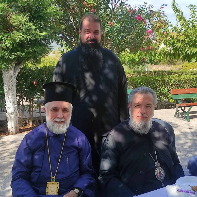 Αρχιερατικό συλλείτουργο στον Ι.Ν. Αγίας Σοφίας Χαλκίδας