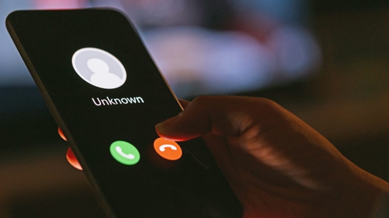 Του πήραν 180.000 ευρώ, προσποιούμενοι τους υπαλλήλους του ΔΕΔΔΗΕ