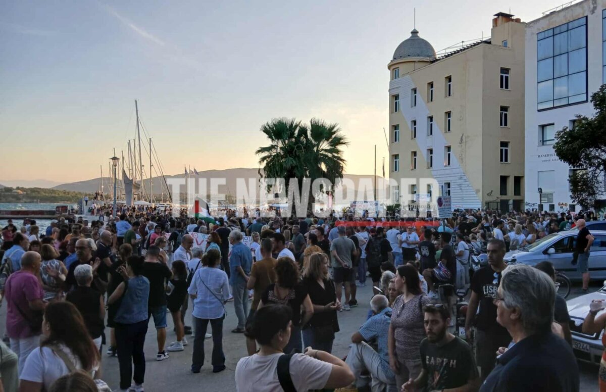 Διαδηλωτές ξεκίνησαν να «πλημμυρίζουν» την παραλία του Βόλου (φωτό) – ONLARISSA.GR Νέα Ειδήσεις Λάρισα