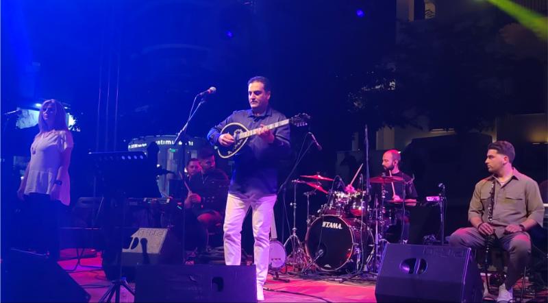 Ο Χρήστος Αδαμόπουλος με την ορχήστρα του μάγεψε την Κοζάνη στα 43α Λασσάνεια – Δείτε φωτογραφίες & βίντεο