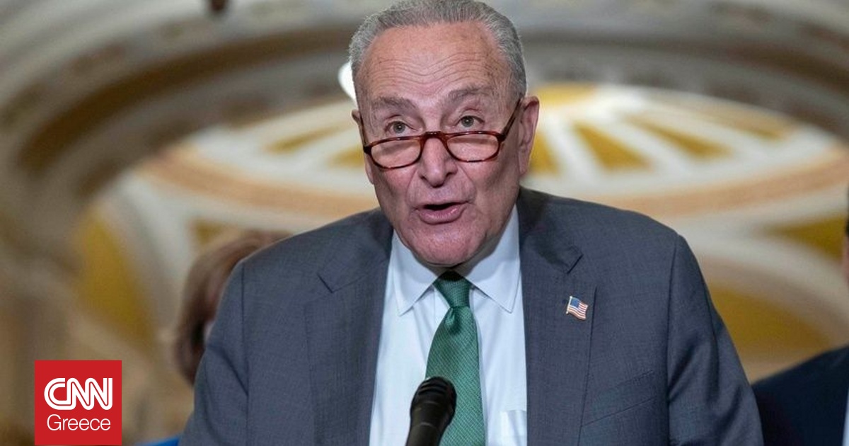 Σούμερ για Τραμπ: Βρίσκεται σε πορεία προς τη δικτατορία λόγω των παρεμβάσεων στο Υπ. Δικαιοσύνης