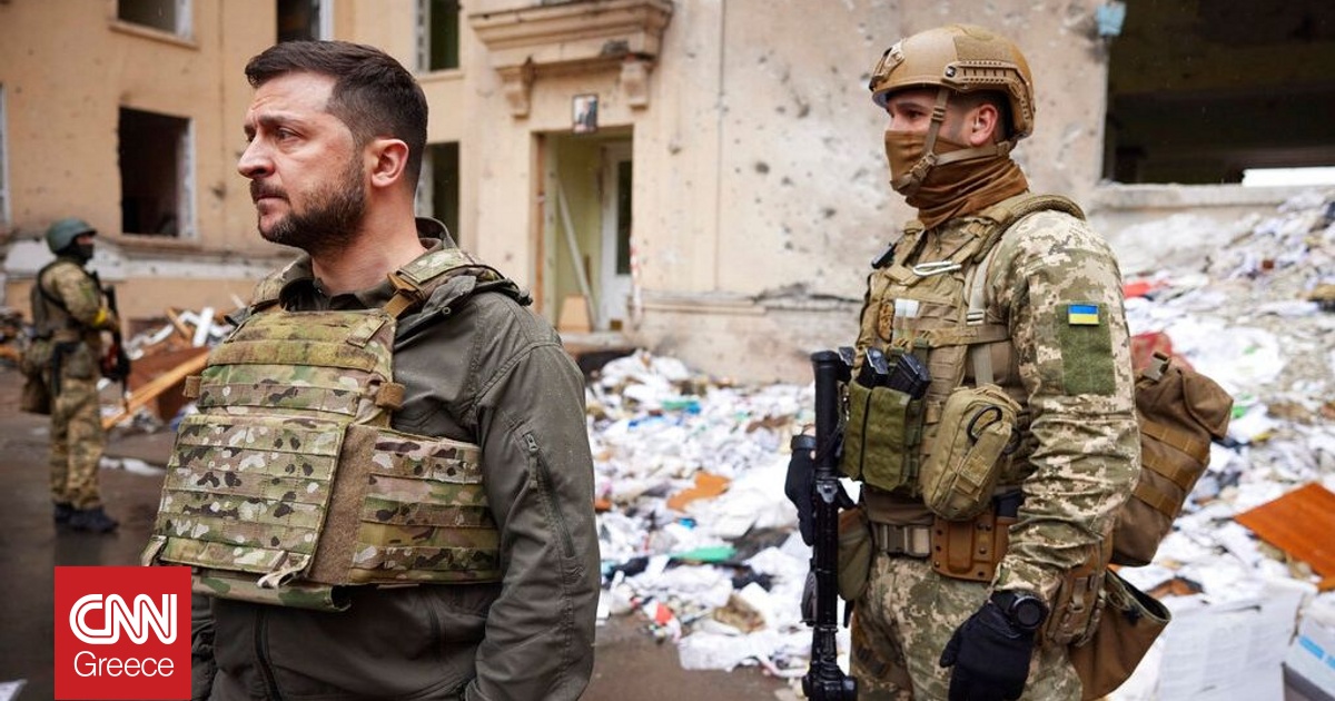 «Περάσαμε στη αντεπίθεση, κερδίσαμε εδάφη» – Ο Ζελένσκι στην πρώτη γραμμή του μετώπου