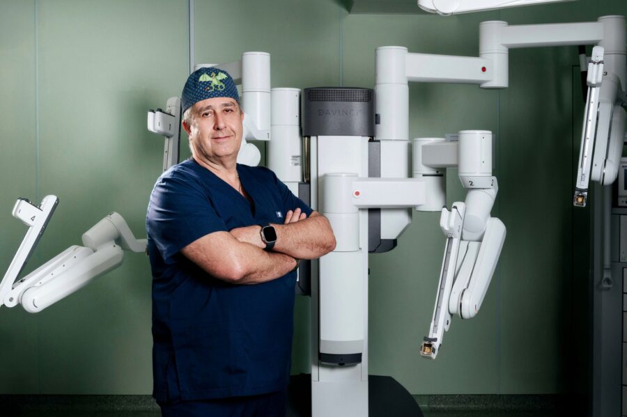 Η Γενική Κλινική Θεσσαλονίκης Καλωσορίζει τη Νέα Εποχή της Ρομποτικής Χειρουργικής