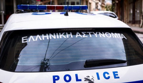 Τρίκαλα: Ο σκύλος της Αστυνομίας εντόπισε πάνω από οκτώ κιλά χασίς