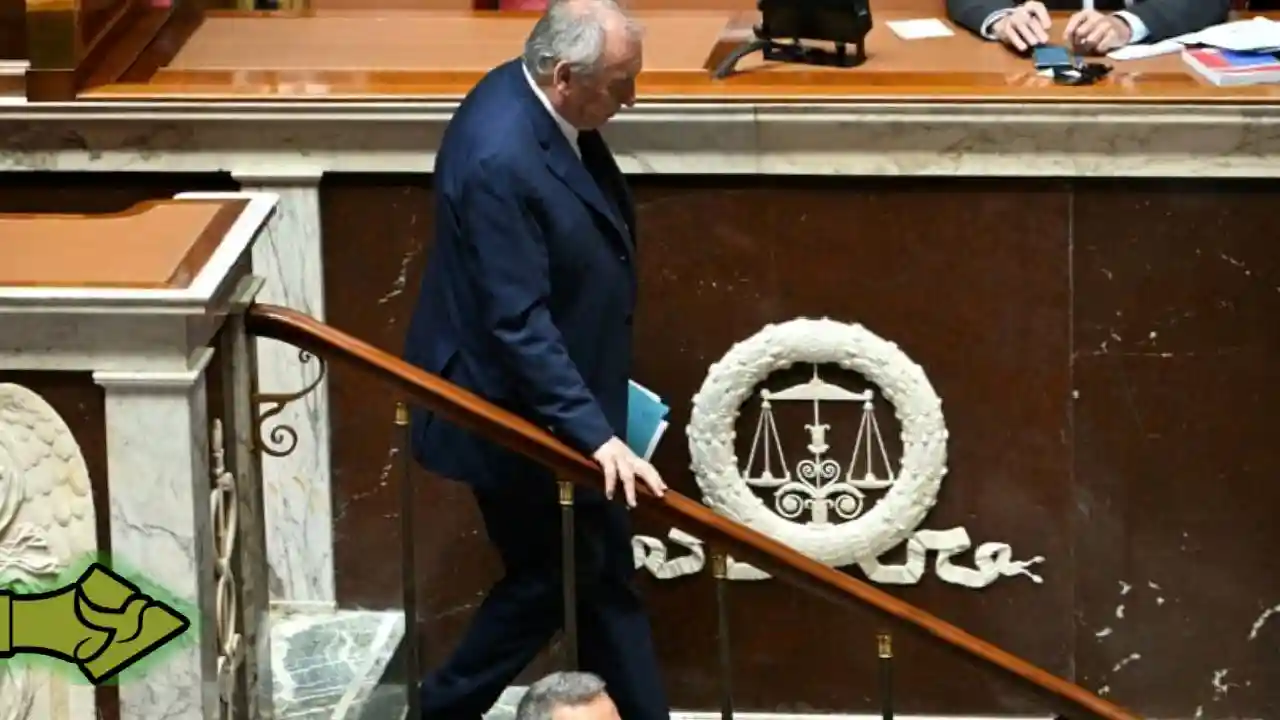 Κατέρρευσε η κυβέρνηση στη Γαλλία! Ο Μακρόν οδηγεί τη χώρα στο απόλυτο χάος!