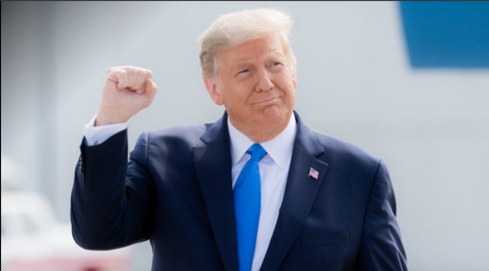 Ο Τραμπ θα απονείμει μετά θάνατον το Προεδρικό Μετάλλιο της Ελευθερίας στον Τσάρλι Κερκ 