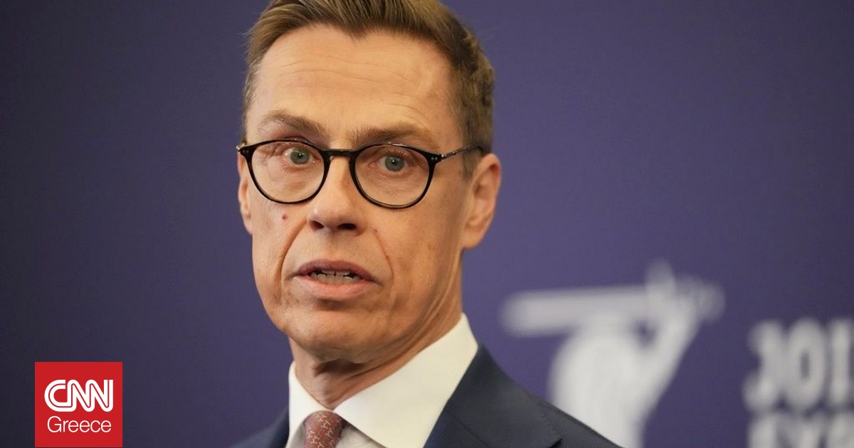 Στούμπ: Οι στρατιωτικές εγγυήσεις της Ουκρανίας μπορεί να οδηγήσουν σε σύραξη με την Ρωσία