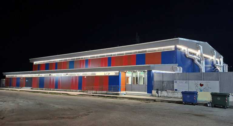 Εντυπωσιακός ο νέος φωτισμός του Κλειστού Γυμναστηρίου της Ελευθερούπολης [φωτογραφίες]