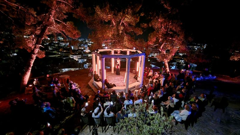 Eυχαριστήριο από το Δημοτικό Περιφερειακό Θέατρο Κοζάνης για την παράσταση VOICES