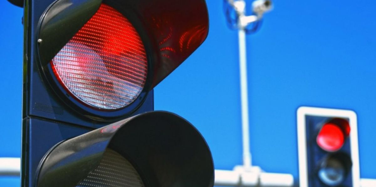 Θεσσαλονίκη: Επισκευή φαναριών στη Βασιλίσσης Όλγας