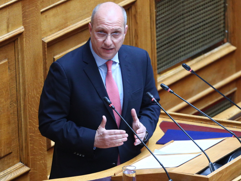 Να δοθούν κίνητρα σε νομούς που πλήττονται από το δημογραφικό ζητά ο Γιάννης Οικονόμκου