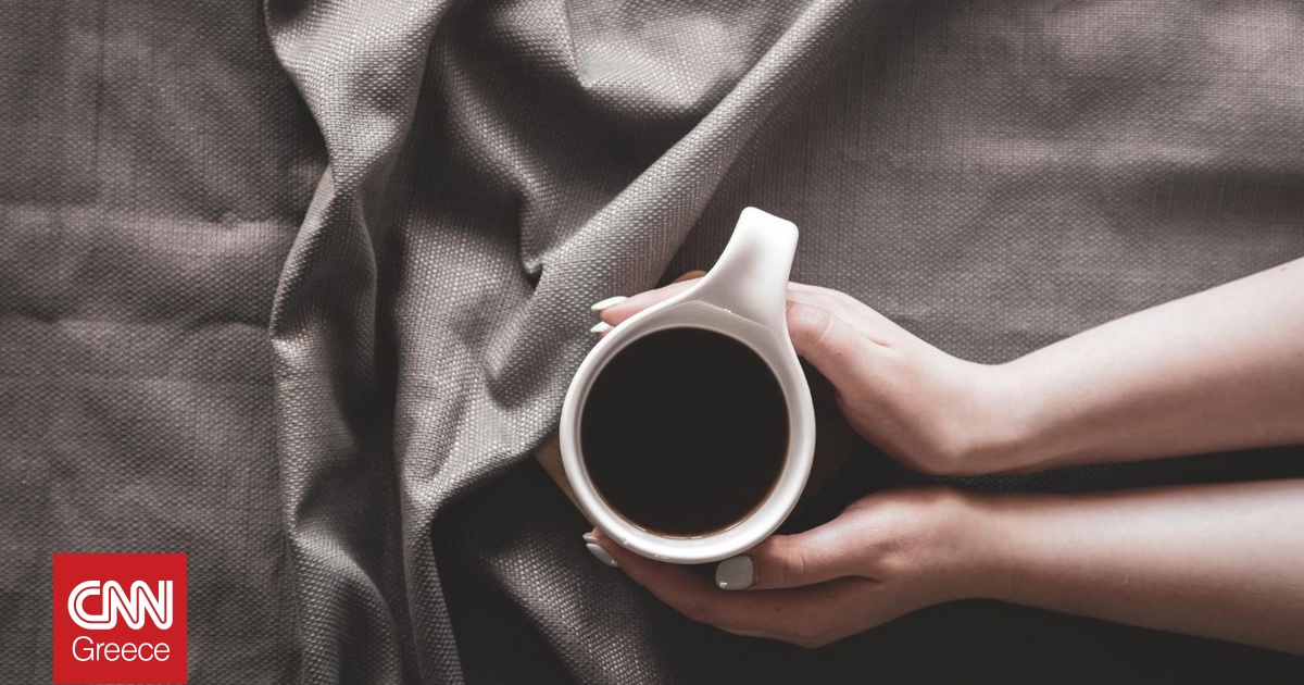 Πώς η αποχή από την καφεΐνη μπορεί να επηρεάσει τα όνειρά μας όταν κοιμόμαστε