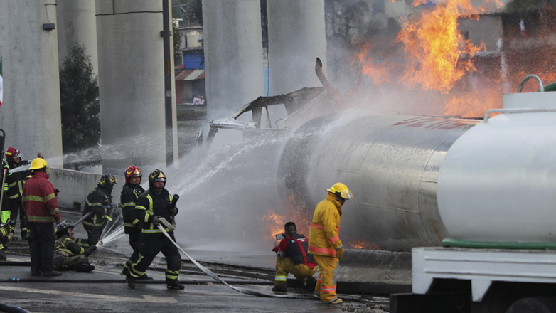 Μεξικό: Τουλάχιστον 21 νεκροί από την έκρηξη βυτιοφόρου που μετέφερε υγραέριο