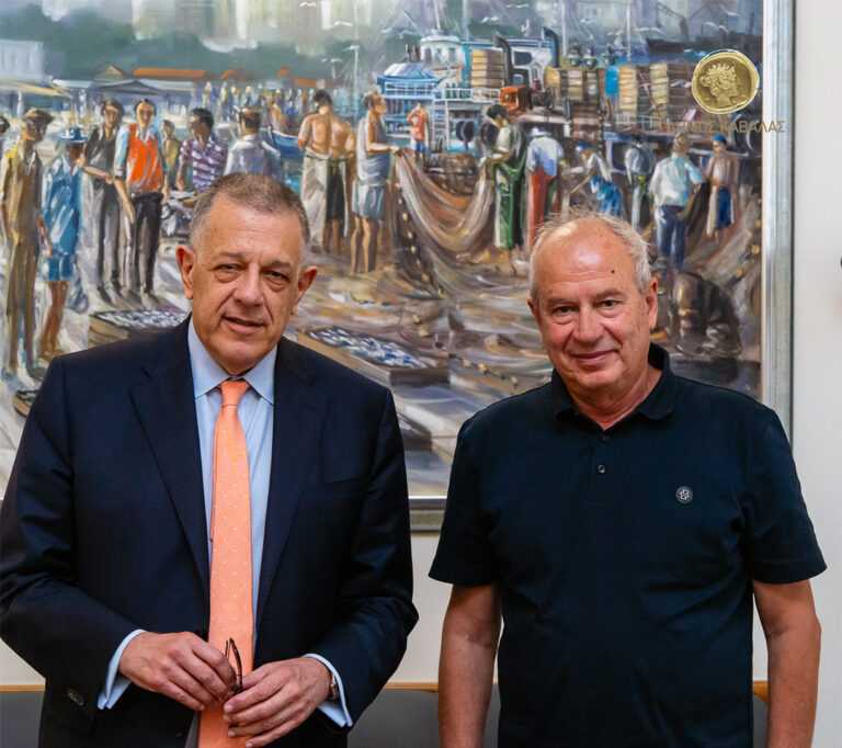 Ο Υφυπουργός Μεταφορών στο Δημαρχείο Καβάλας