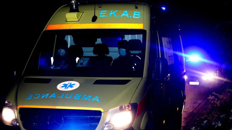 Κόρινθος: Στο νοσοκομείο 22χρονος με τραύματα από μαχαίρι