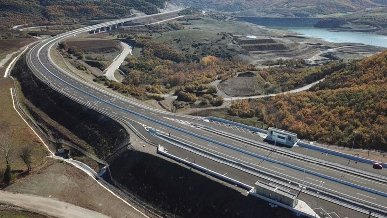 Μειωμένος ο ρυθμός αύξησης στις κατασκευές το 2025